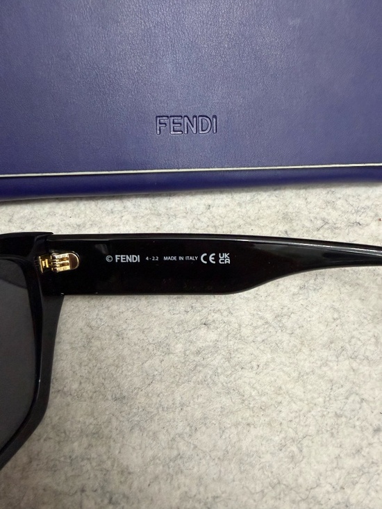 Fendi Women\'s Black Sunglasses main image 6